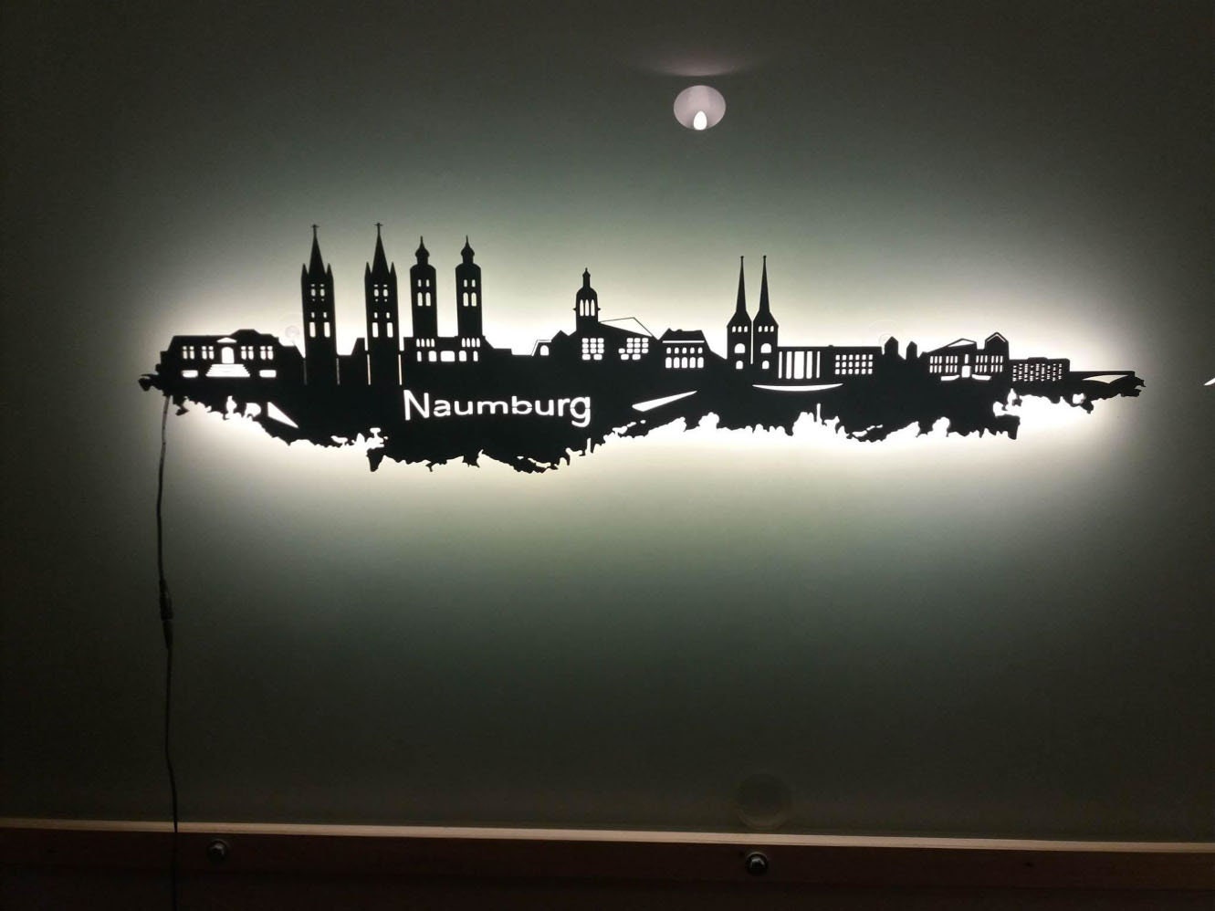 Skyline Naumburg LED Wandbild aus Holz Stadt AK Karte Map Stadtplan Wandsticker Leuchtbild Neonreklame Wandtattoo Reiseführer Silhouette