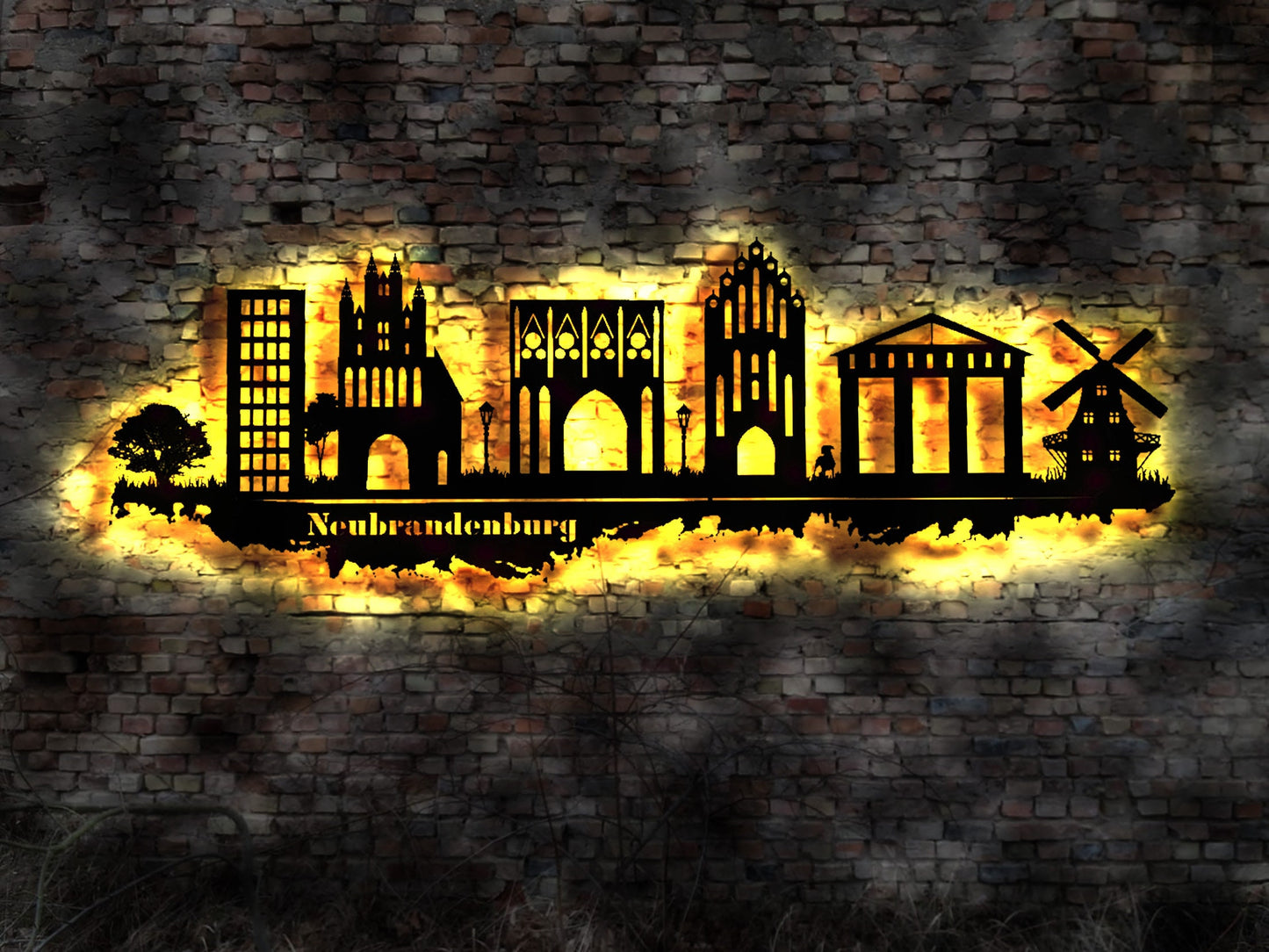 Skyline Neubrandenburg LED Wandbild Holz Stadt AK Karte Map Stadtplan Wandsticker Leuchtbild Neonreklame Wandtattoo Reiseführer Silhouette