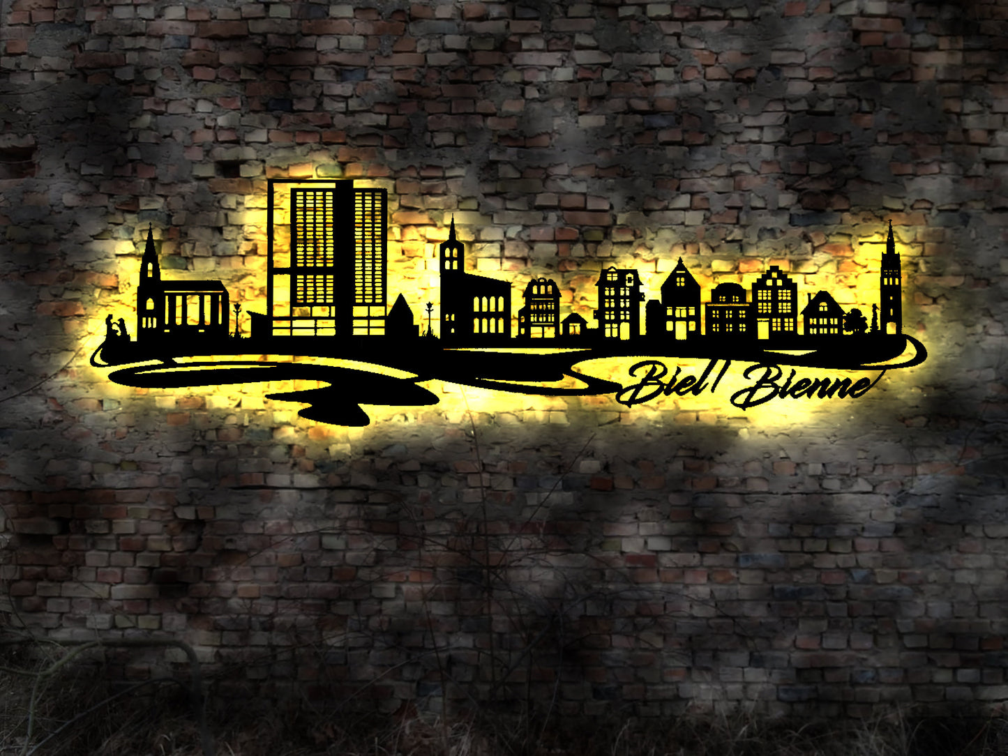 Stadt Biel / Bienne Schweiz Exklusive dekorative Wandleuchte aus gelasertem Holz  mit LED-Beleuchtung  Swiss