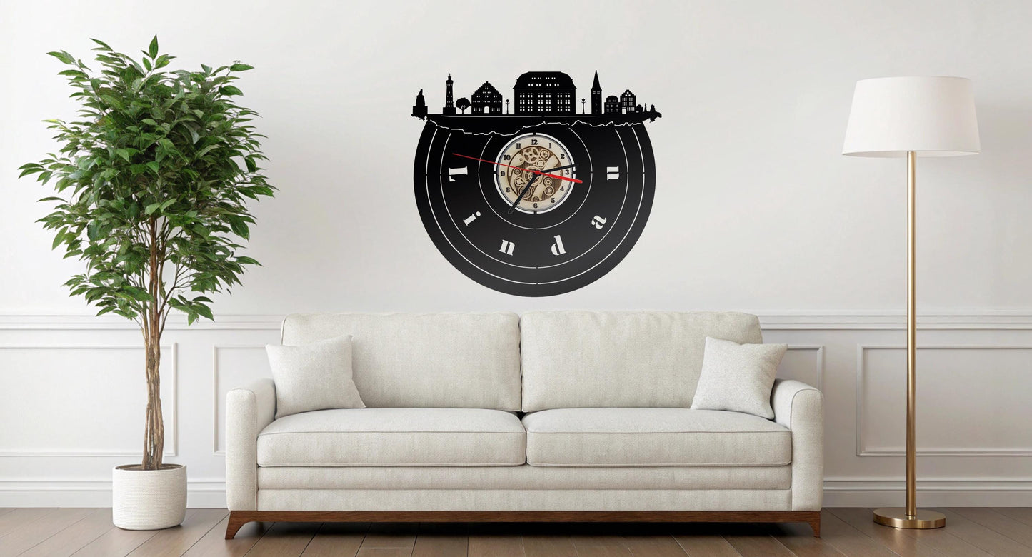 Uhr Wanduhr Skyline Stadt Lindau am Bodensee Silhouette